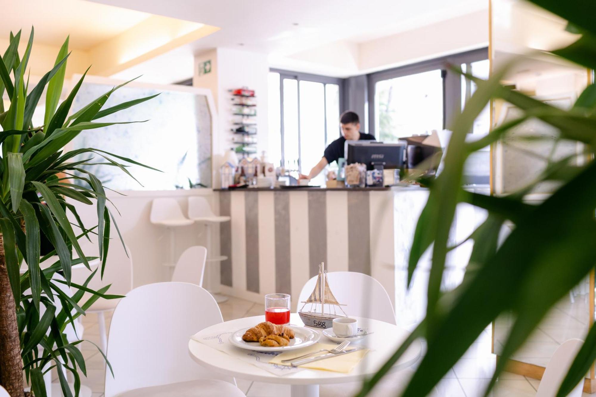 Hotel Golf Cattolica Ngoại thất bức ảnh